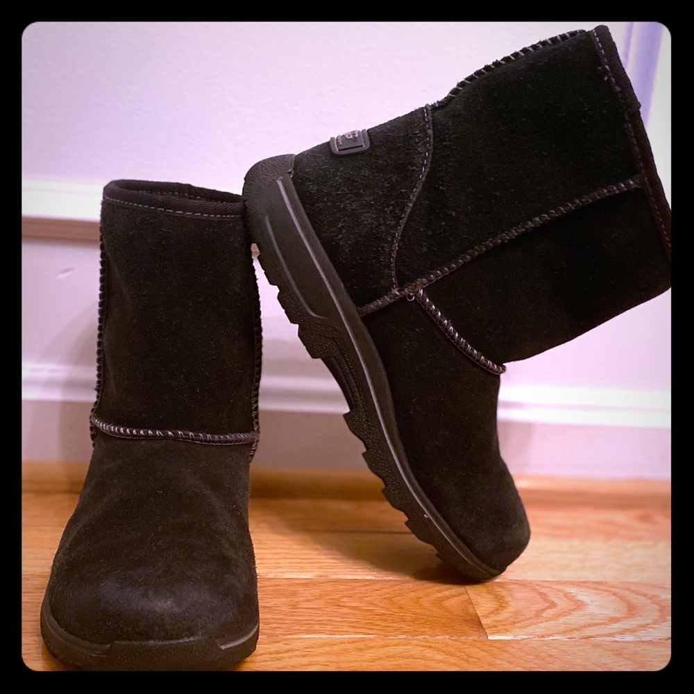 UGG Black Suede Boots Kid's Size 2